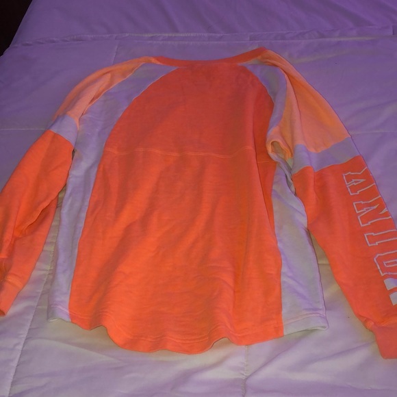 Victoria’s Secret PINK long sleeve - Picture 5 of 5
